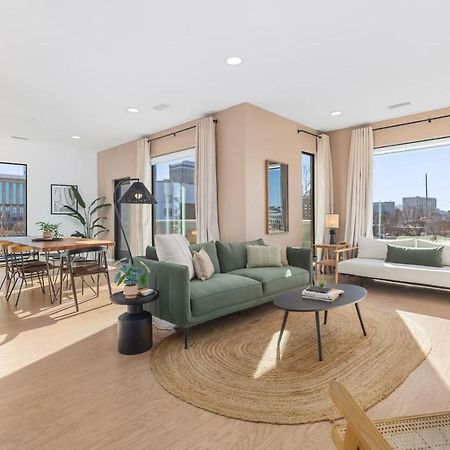 Penthouse With Patio Walk To Downtown 3 Bedrooms 5 Beds Nashville Exteriör bild