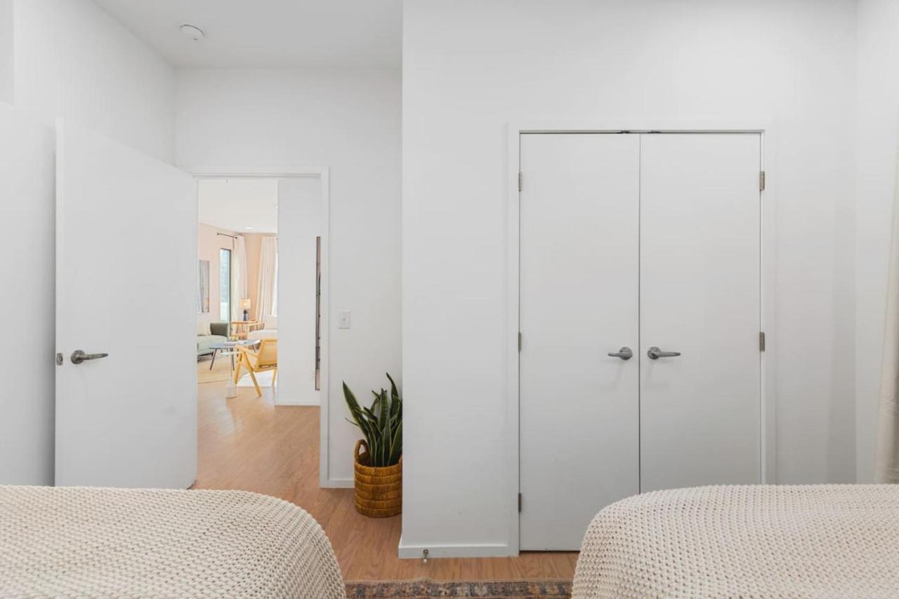 Penthouse With Patio Walk To Downtown 3 Bedrooms 5 Beds Nashville Exteriör bild