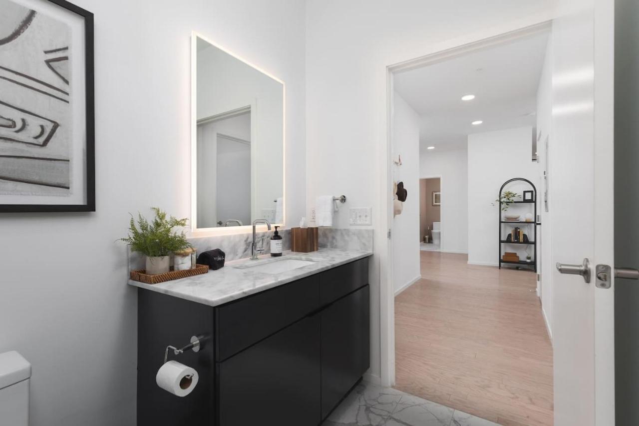 Penthouse With Patio Walk To Downtown 3 Bedrooms 5 Beds Nashville Exteriör bild