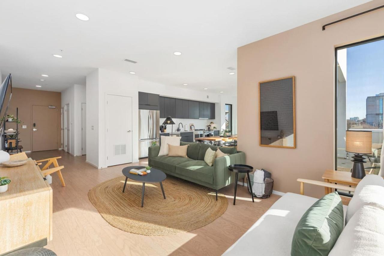 Penthouse With Patio Walk To Downtown 3 Bedrooms 5 Beds Nashville Exteriör bild