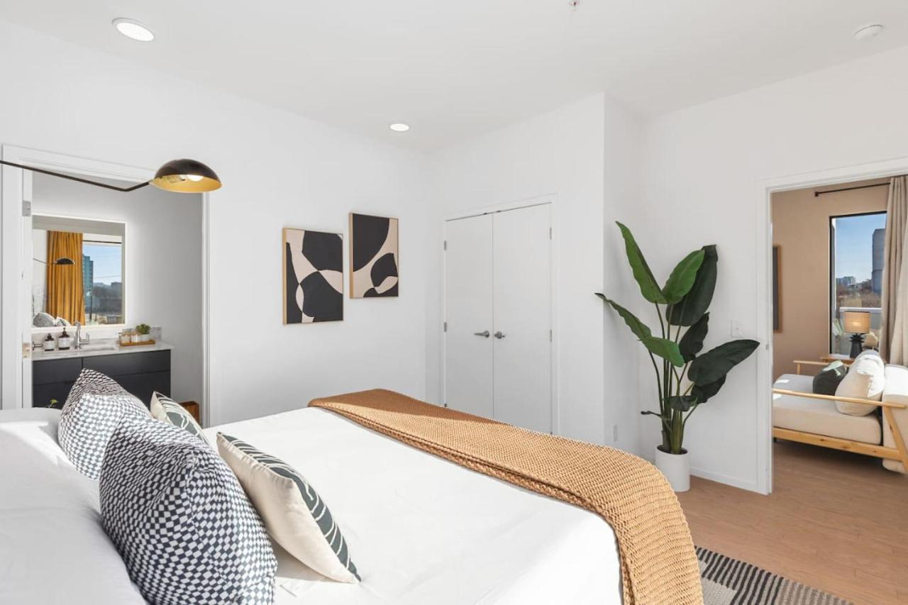 Penthouse With Patio Walk To Downtown 3 Bedrooms 5 Beds Nashville Exteriör bild