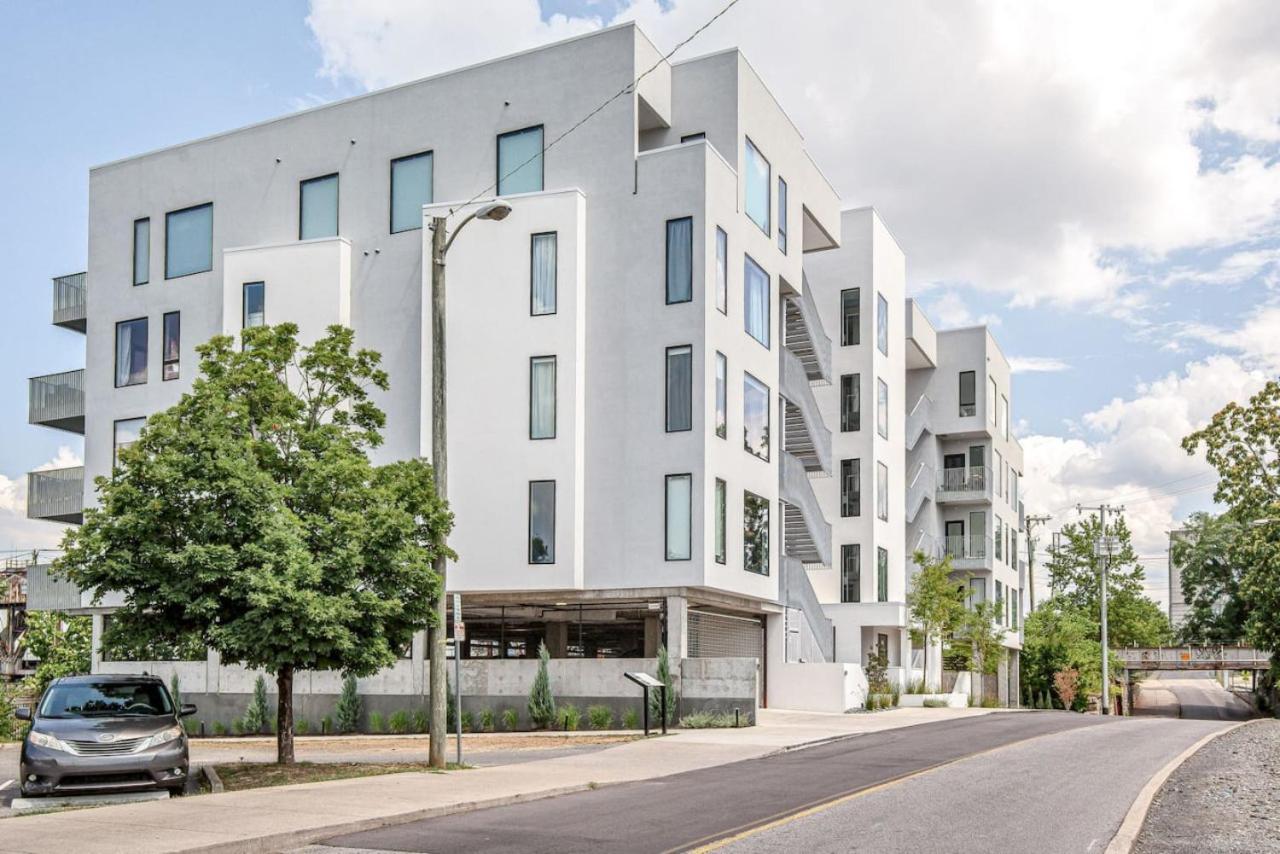Penthouse With Patio Walk To Downtown 3 Bedrooms 5 Beds Nashville Exteriör bild